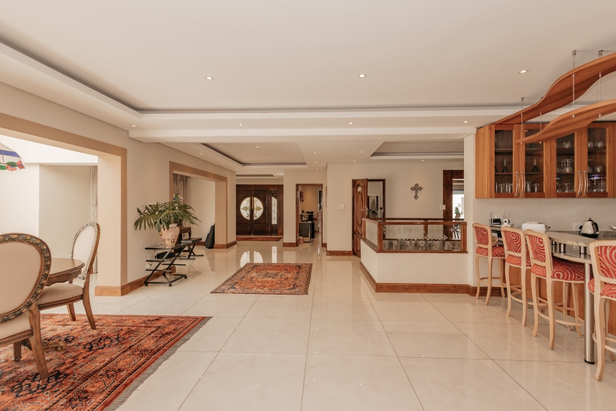 4 Bedroom Property for Sale in Baronetcy Estate Western Cape